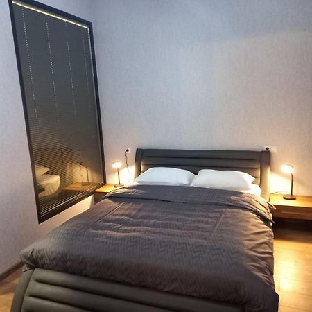 Nino'S Cosy Apartment Кутаиси Номер фото