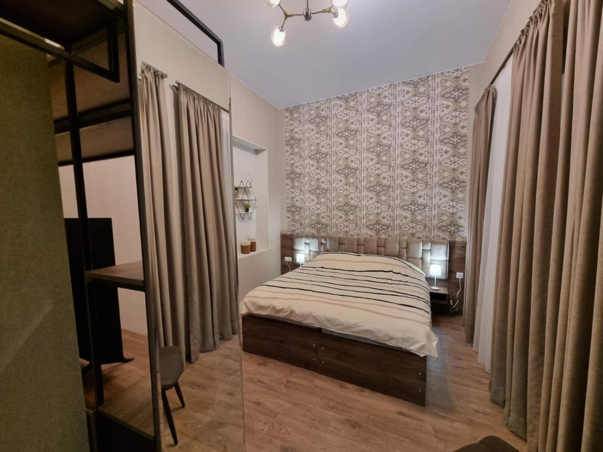 Nino'S Cosy Apartment Кутаиси Экстерьер фото