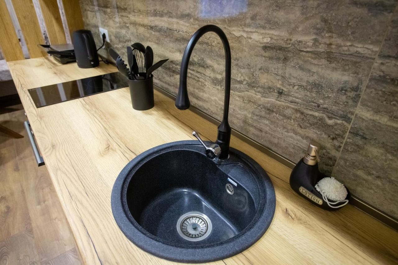 Nino'S Cosy Apartment Кутаиси Экстерьер фото