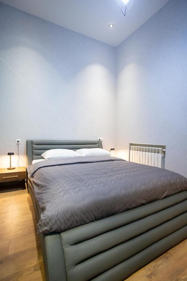 Nino'S Cosy Apartment Кутаиси Экстерьер фото