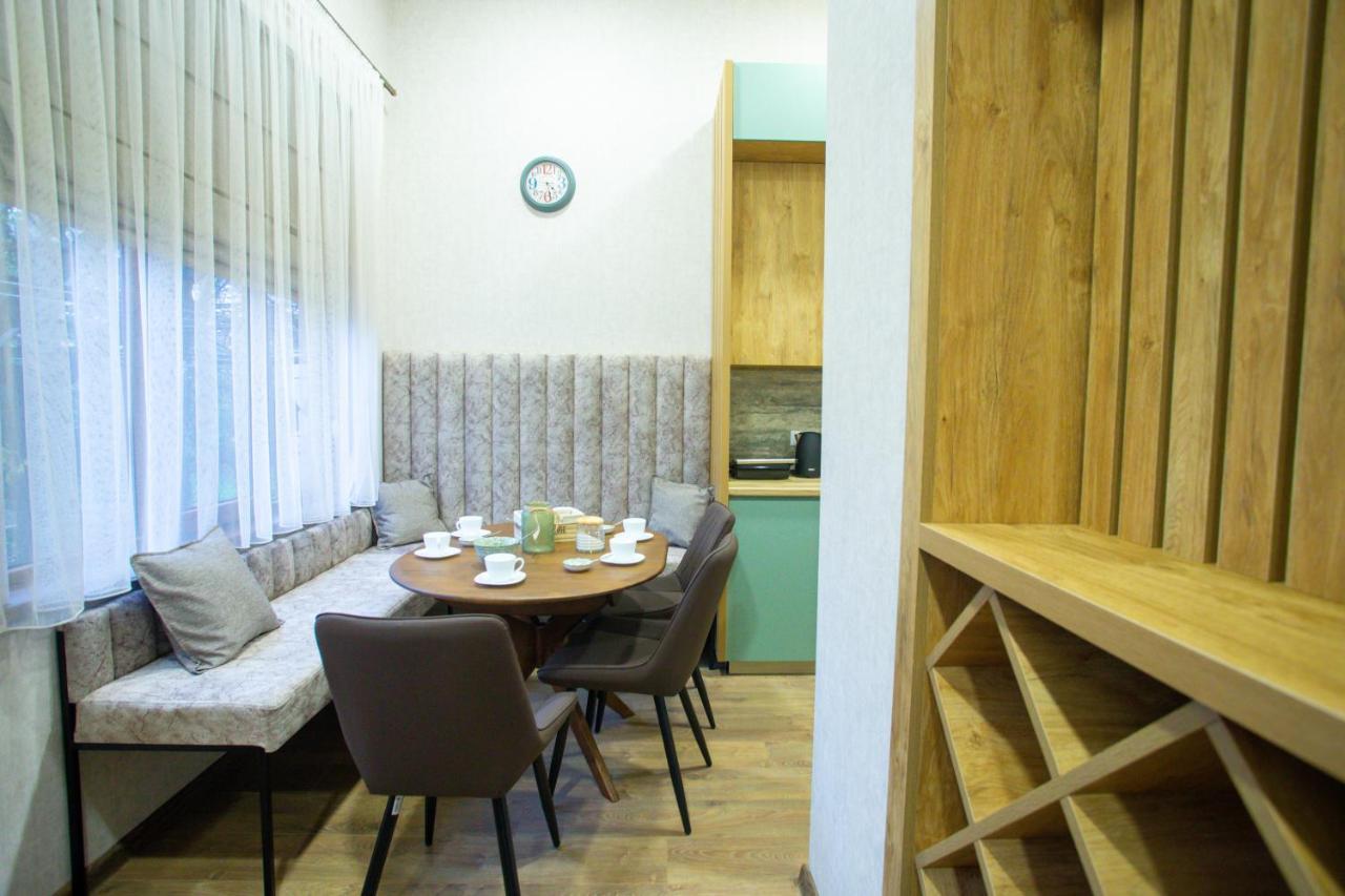 Nino'S Cosy Apartment Кутаиси Экстерьер фото